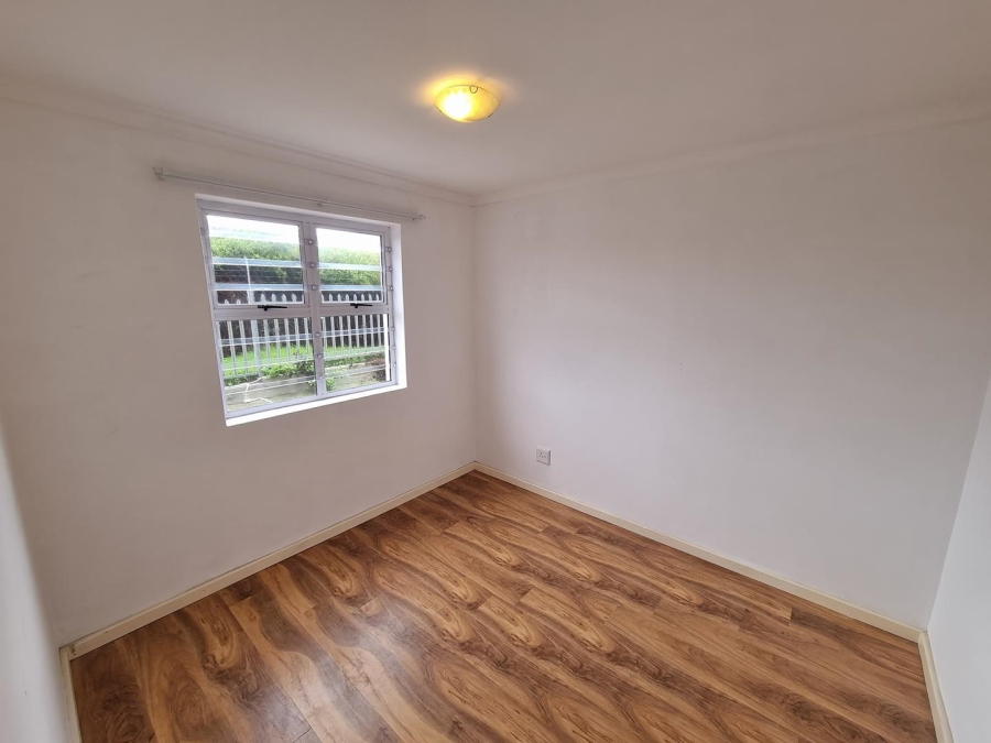To Let 2 Bedroom Property for Rent in Muizenberg Western Cape